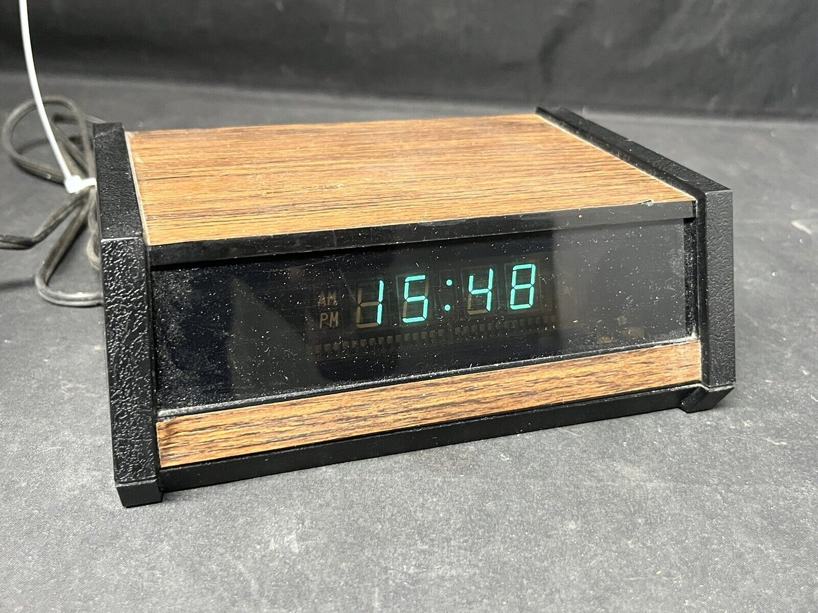 Vintage Heathkit Digital Alarm Clock Model GC-1107 Working