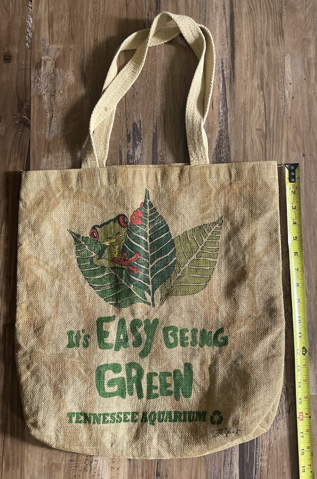 Tennessee aquarium burlap bag it’s easy being Green Jumbo 18”x18”w Lg Handles