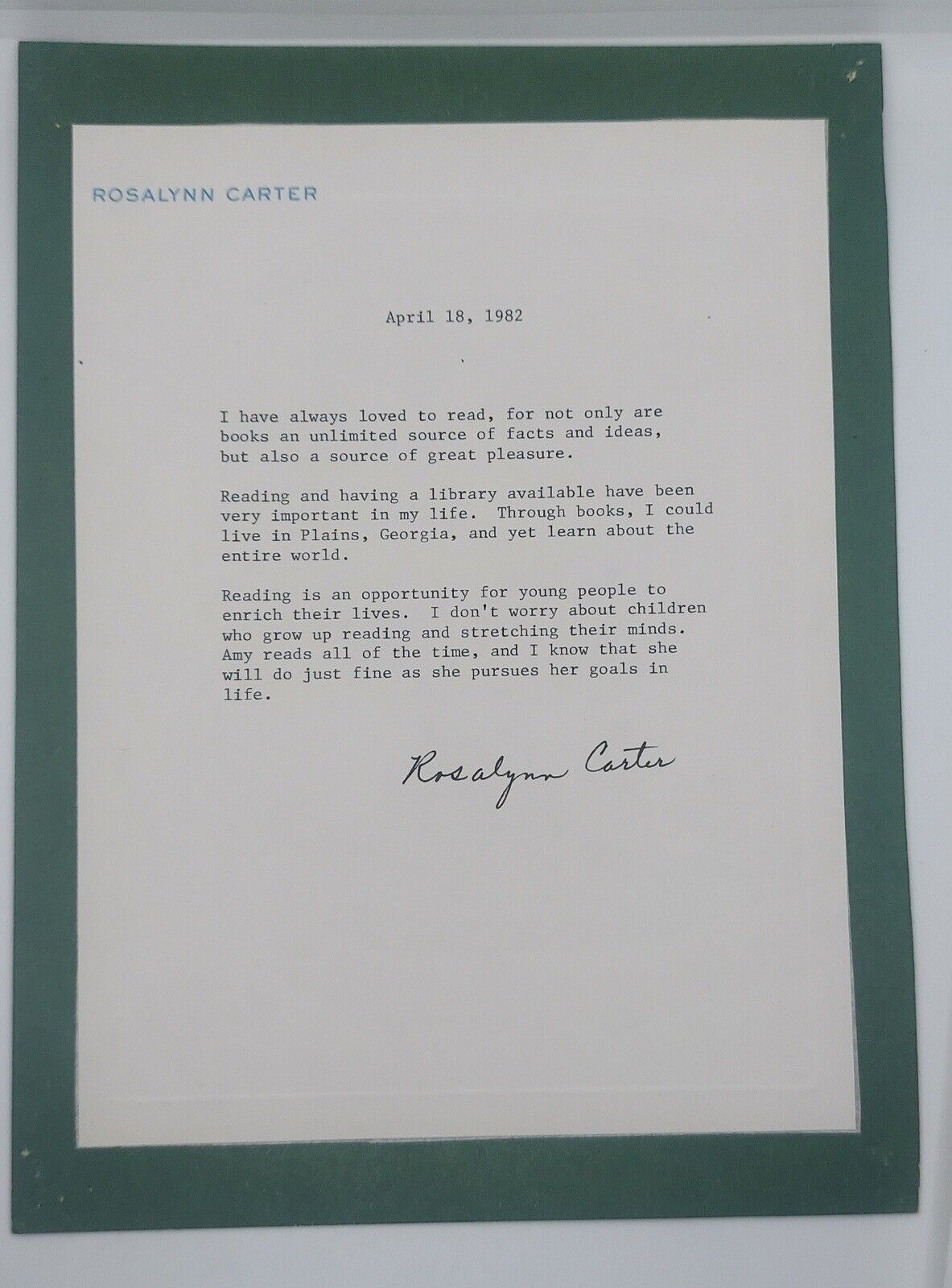 Rosalynn Carter Signed 1982 Typed Personal Letter About Her Love Of Reading