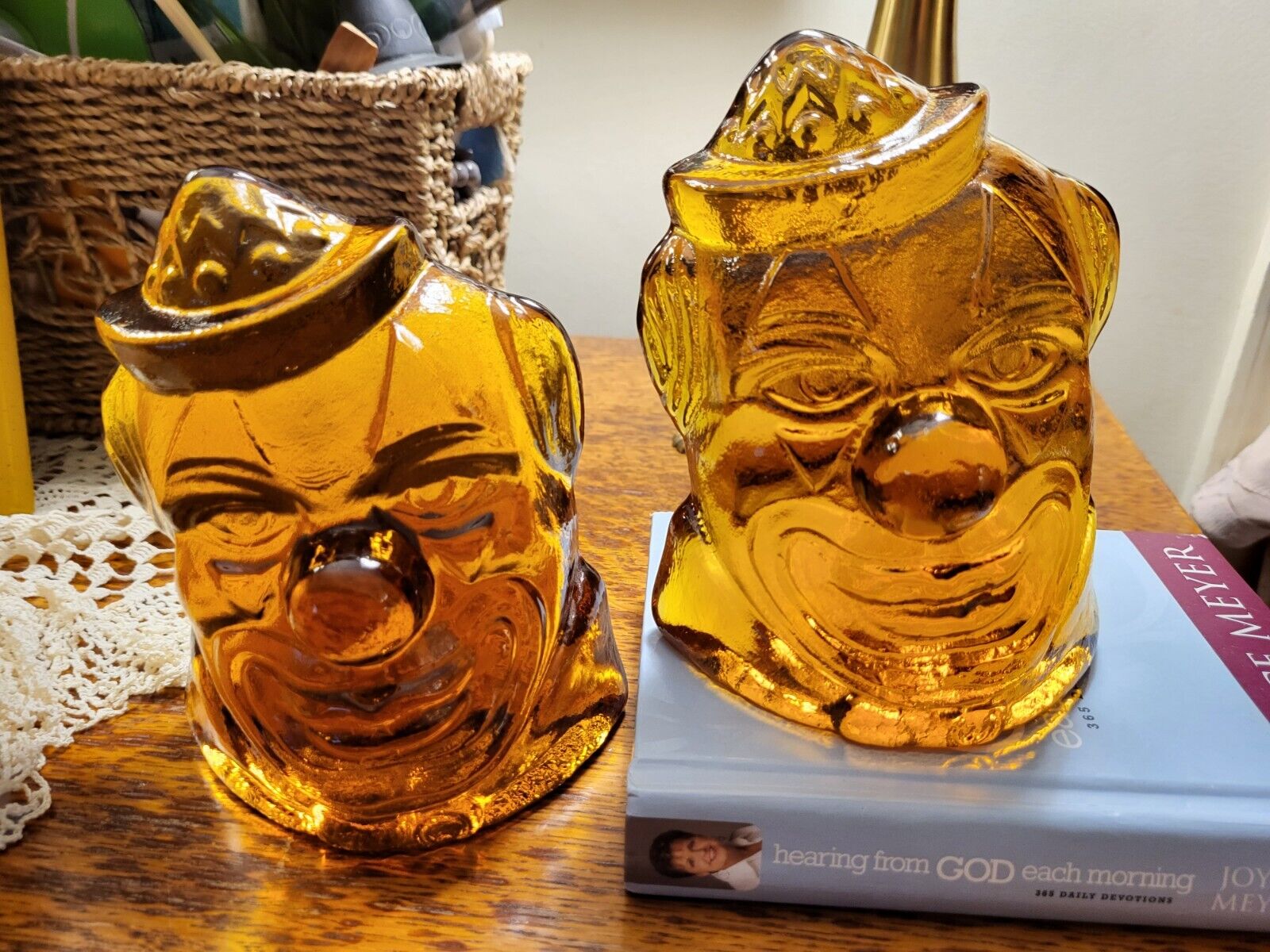Vtg Wheaton Pair of Amber Glass Clown Head Bookends  Heavy