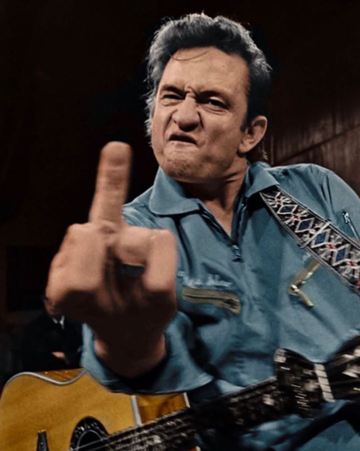 Johnny Cash   8x10 Glossy Photo