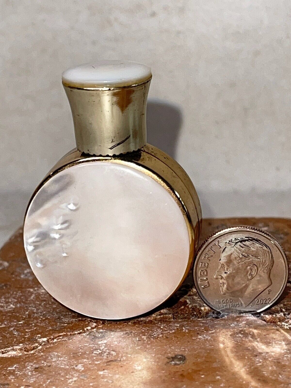 Vintage MOP/Gold Tone Metallic Refillable EMPTY MINIATURE Perfume Bottle EPOC
