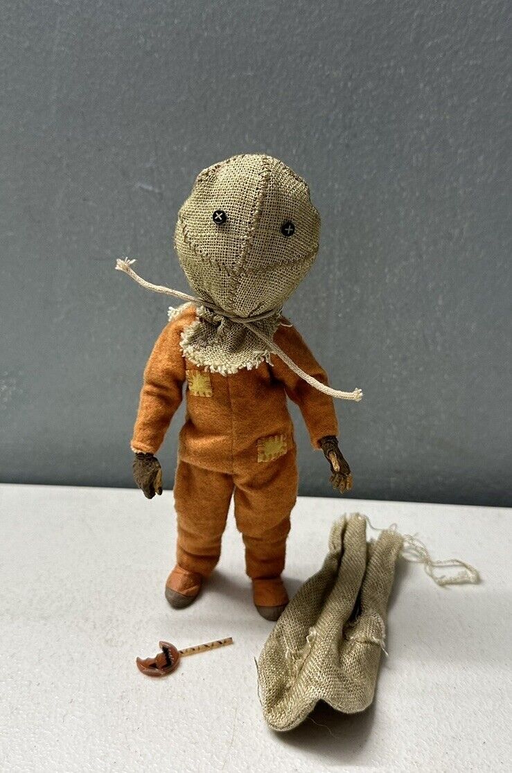NECA Trick \'r Treat Sam Clothed Figure Loose Complete Fast Shipping 
