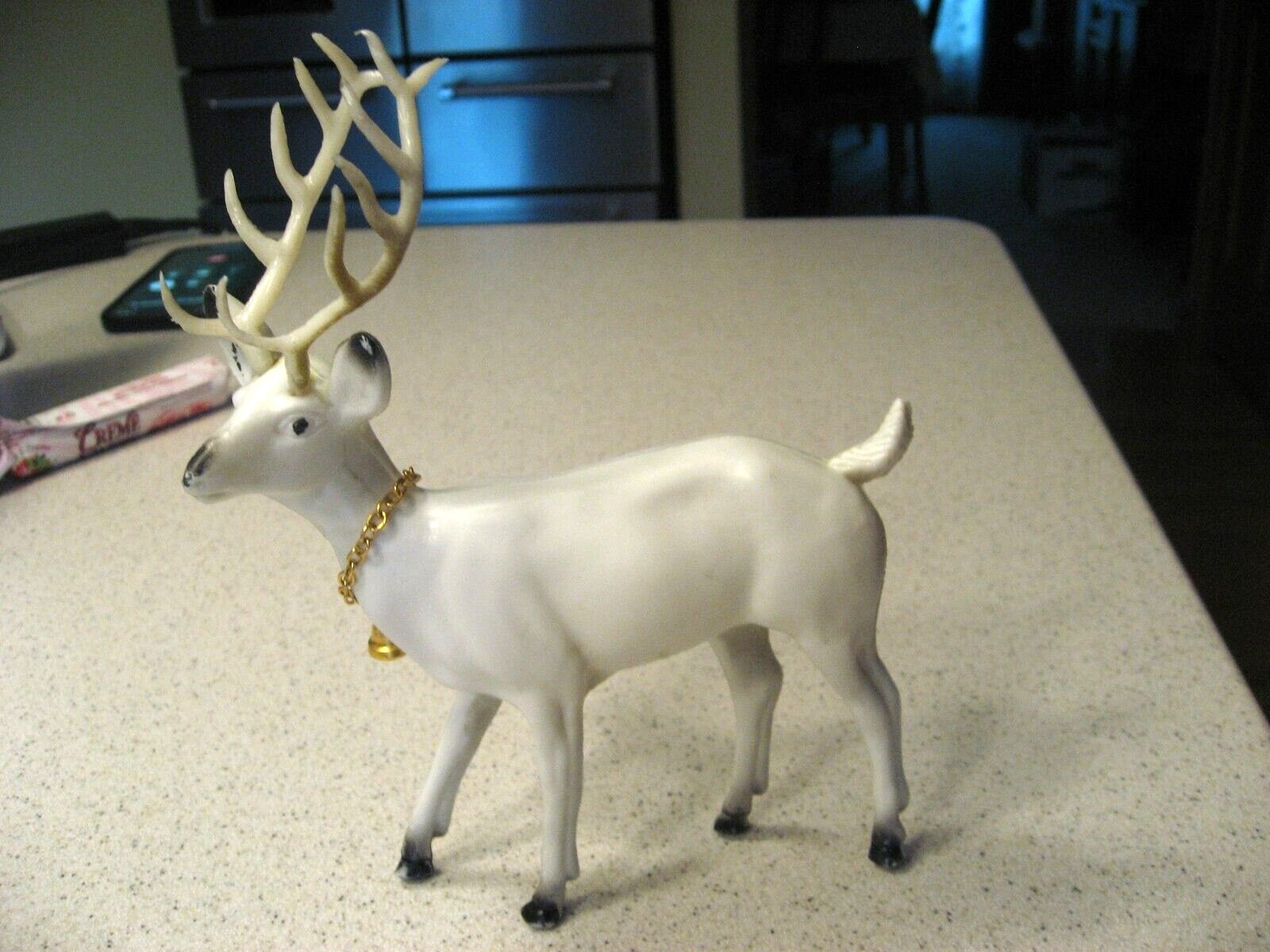 Vtg Plastic White Christmas Reindeer - Original Bell & Nice Antlers - Hong Kong