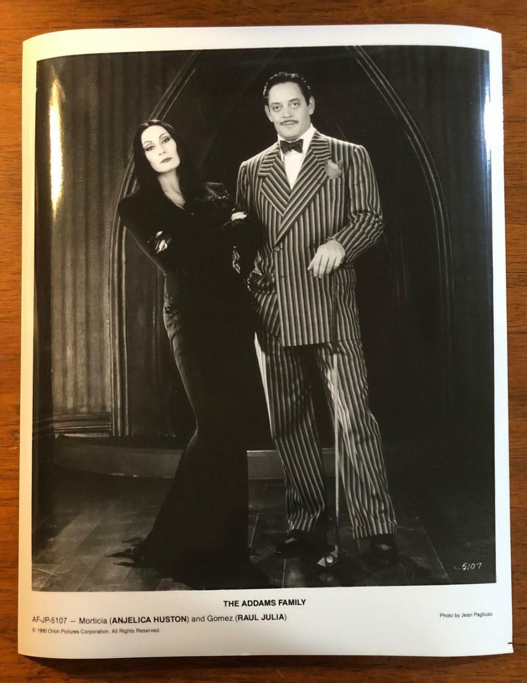 Addams Family 1990 Press Photo Publicity Still Morticia & Gomez #AF-JP-5107