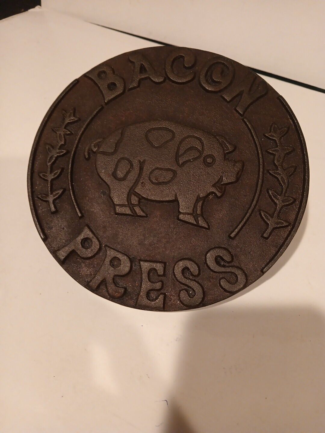 Vintage Bacon Press-Heavy Cast Iron. Wooden Handle. Pig Design. Looks/Works Nice