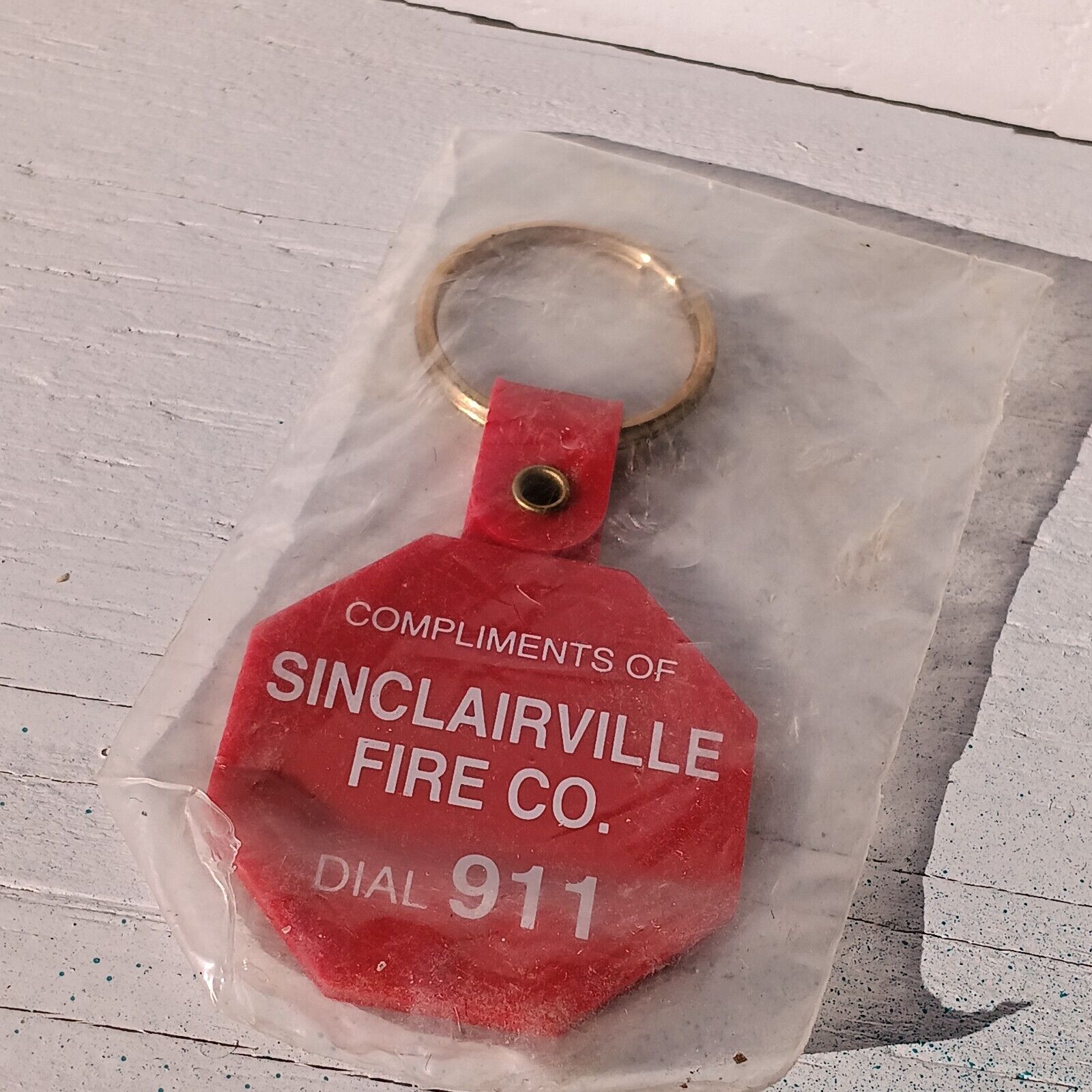 Vtg Sinclairville Fire department Help Stop Fire.DIAL 911 Keychain