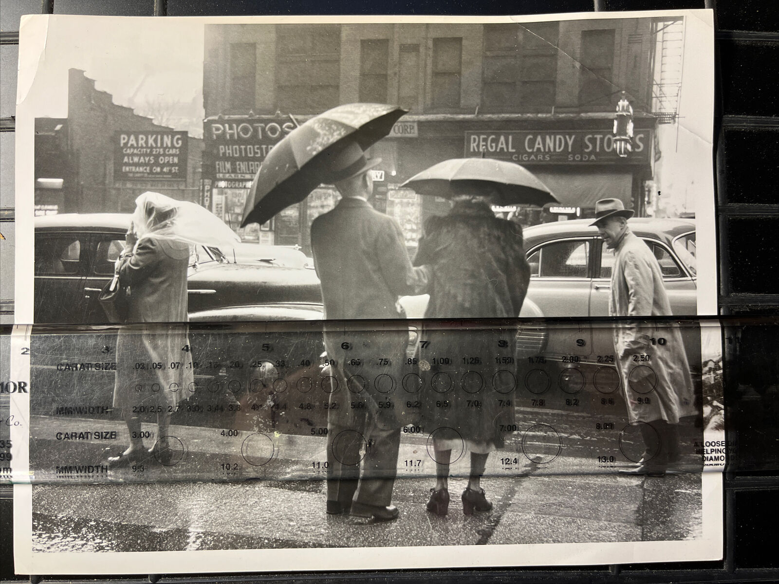 1953 NYC NYT ORIGINAL PRESS PHOTO City Rain Lexington Ave 42nd St Umbrellas ART