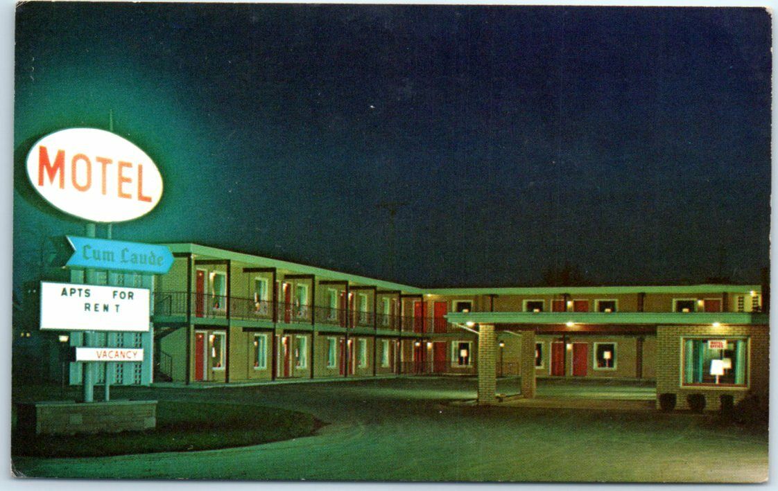Postcard - Cum Laude Motel - Berrien Springs, Michigan