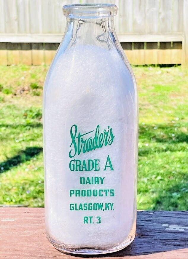 STRADER\'S DAIRY Glass Milk Bottle 1952 Glasgow KY Hiseville Kentucky Barren Co.