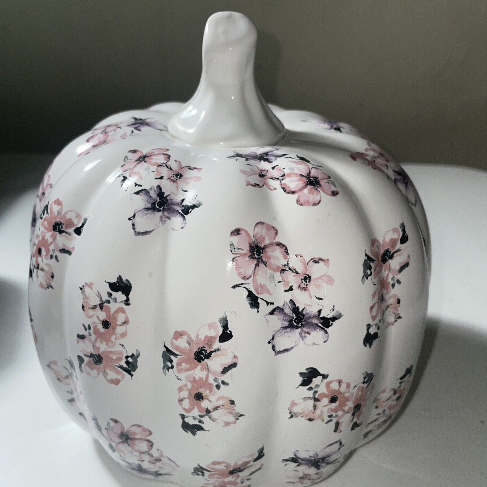 Dept. 56 Hand Painted Ceramic Floral Pumpkin White Blue Pink 8”