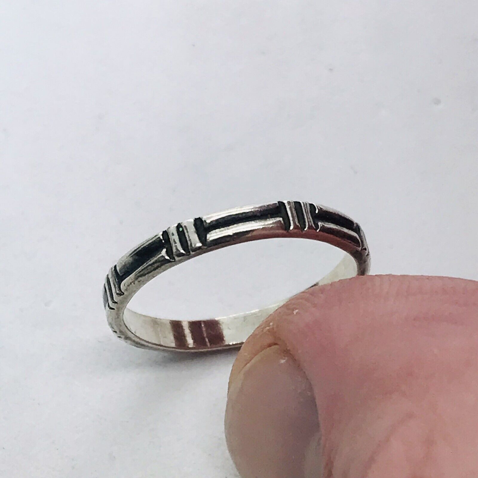 SIZE 7 GEOMETRIC BAND STERLING SILVER RING 1.7g 925 FINE JEWELRY MARKED