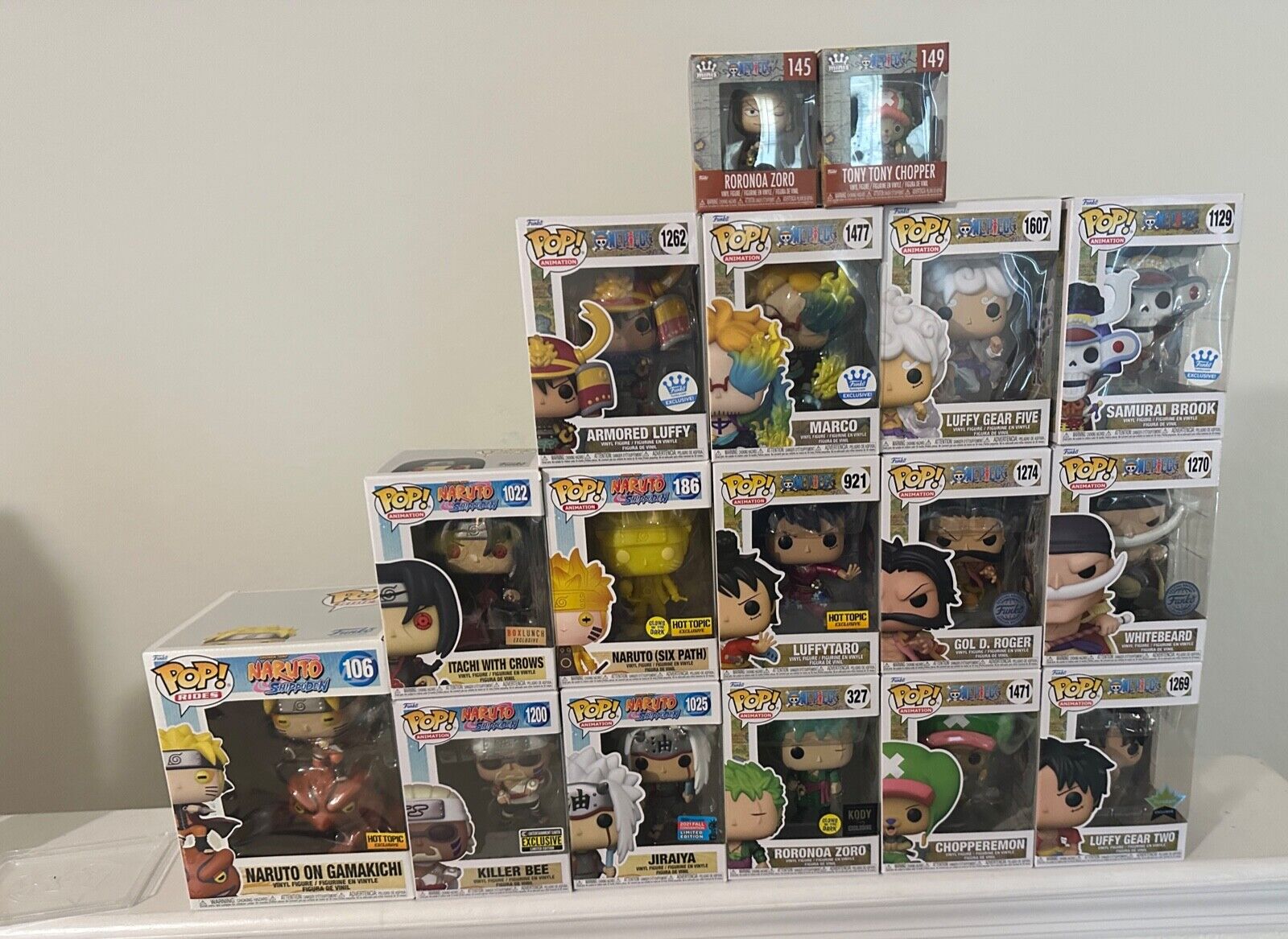 Funko Pop Lot One Piece And Naruto lot of 17
