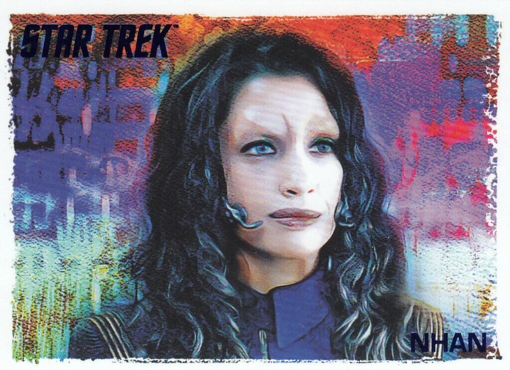 WOMEN OF STAR TREK ART AND IMAGES - BLUE PARALLEL BASE CARD 55 (31/99)