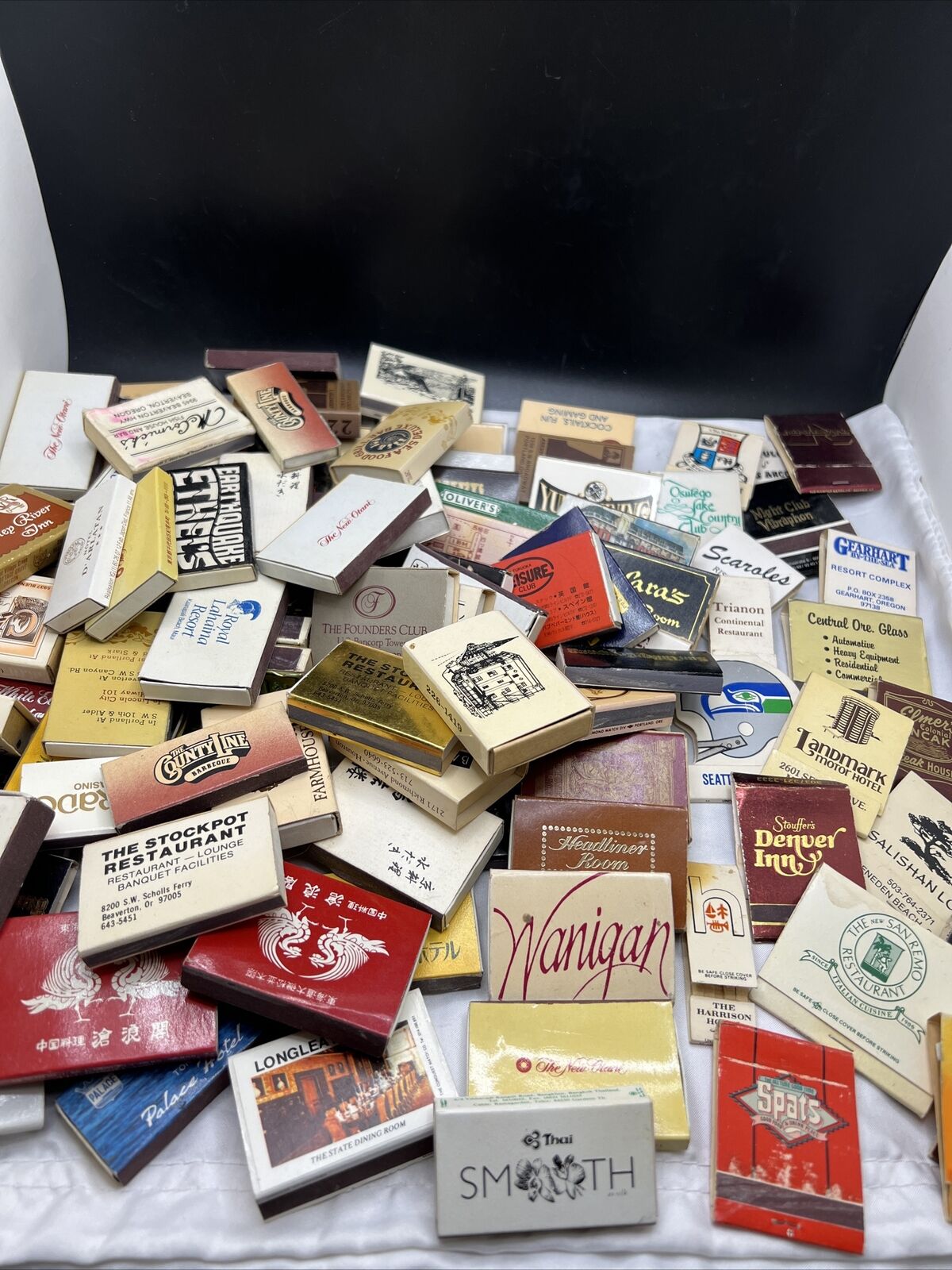 Vtg Large Lot Of Assorted MatchStick Boxs & Matches 100+ Matches Seahawks Elmer