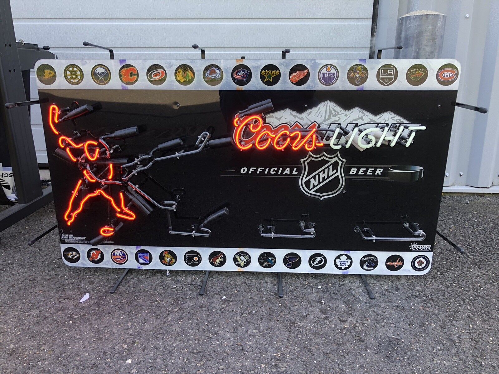 SUPER RARE COORS LIGHT NHL HOCKEY ANIMATED NEON BEER SIGN MOTION SEQUENCING SIGN