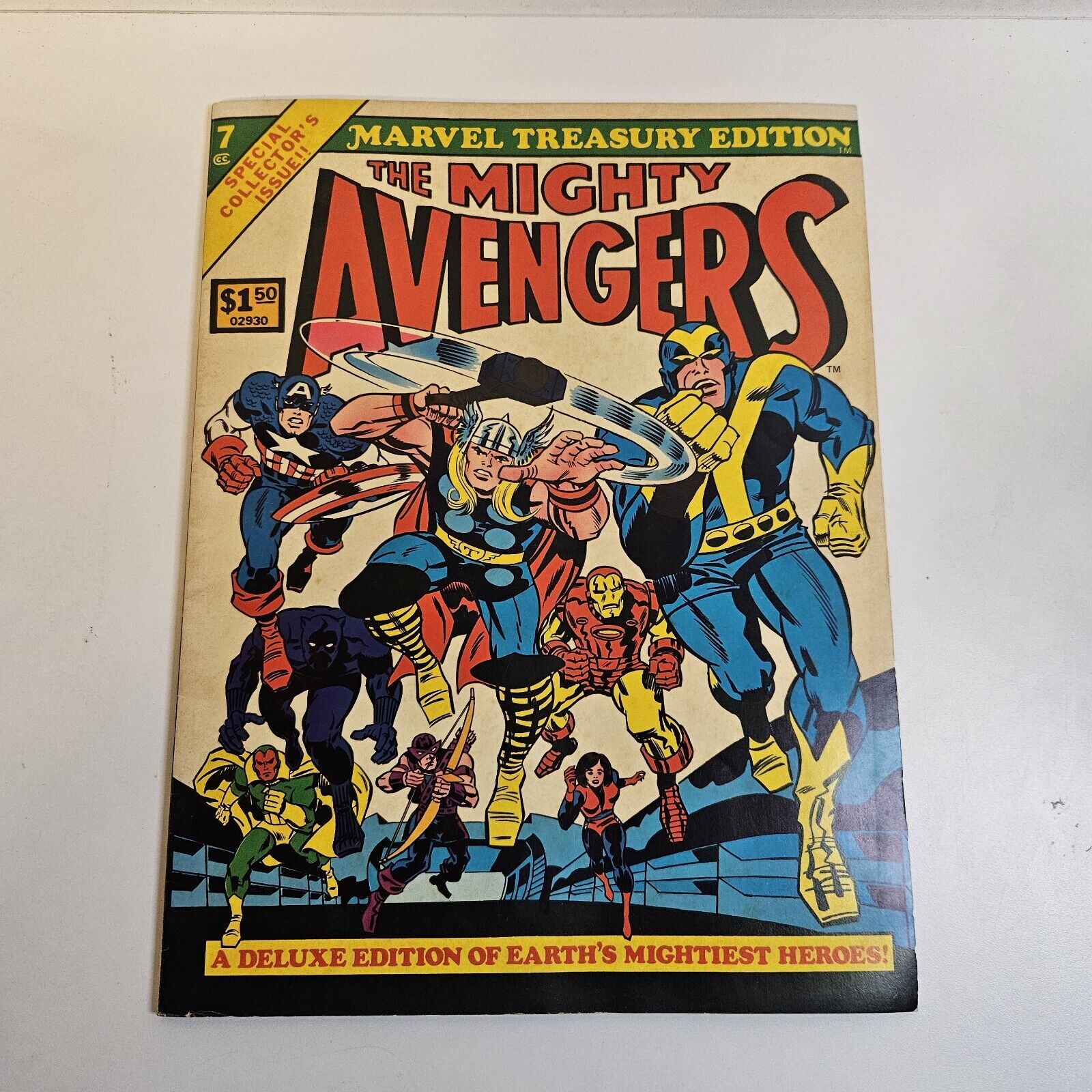 THE MIGHTY AVENGERS #7 1975 Marvel Treasury Edition 