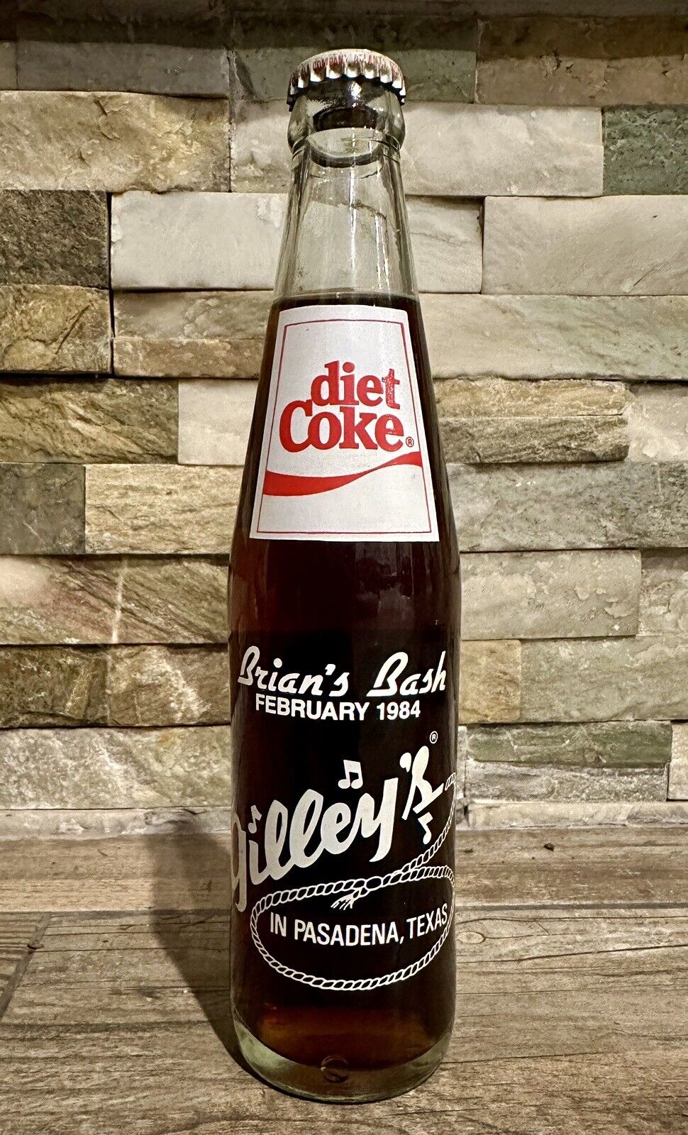 Vintage Mickey Gilley’s 1984 Brian’s Bash Diet Coke Bottle Un-Opened Rare Exc.