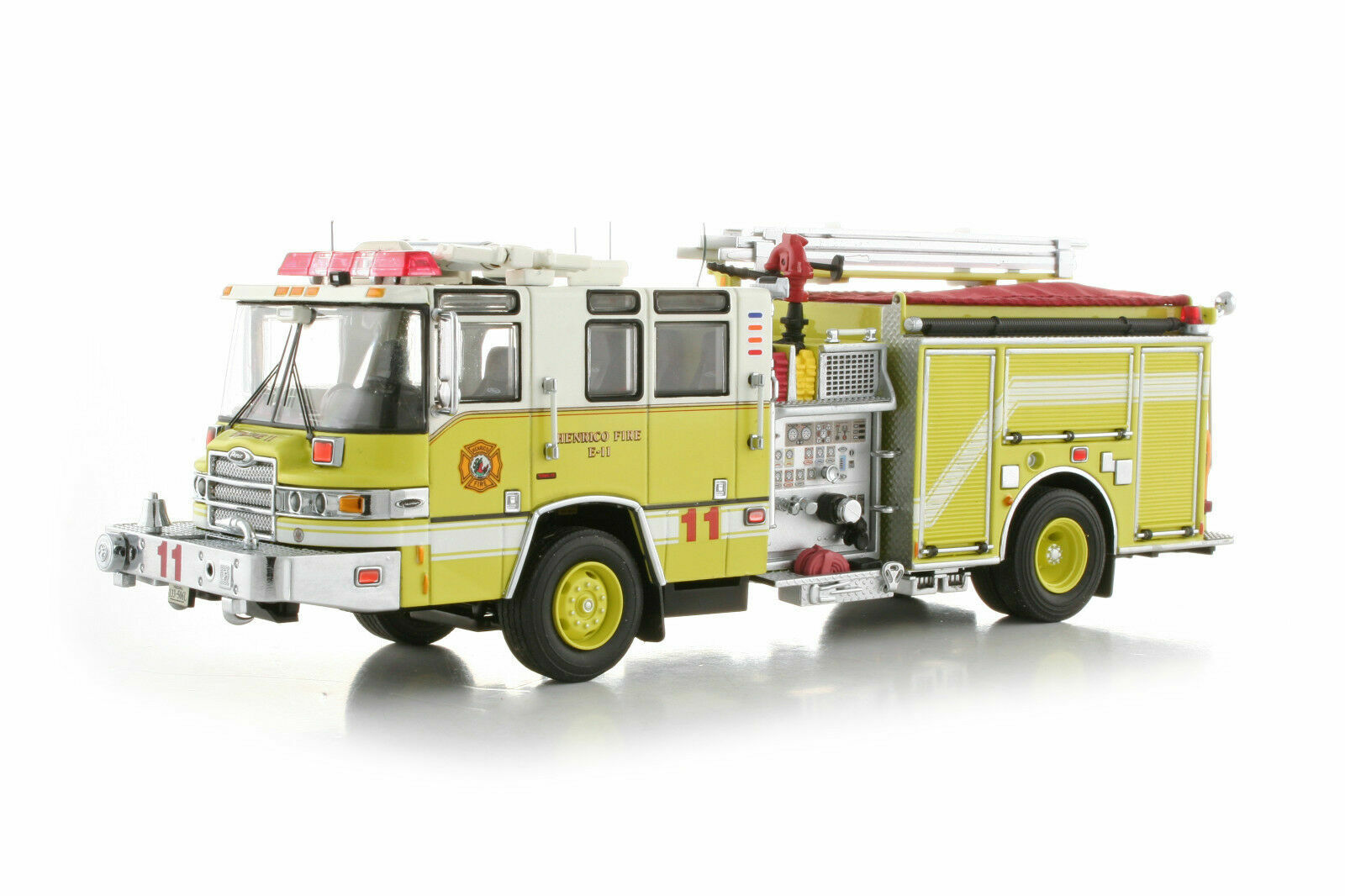 Pierce Quantum Pumper Fire Engine - Henrico #11 - TWH 1:50 Scale #081C-01175 New