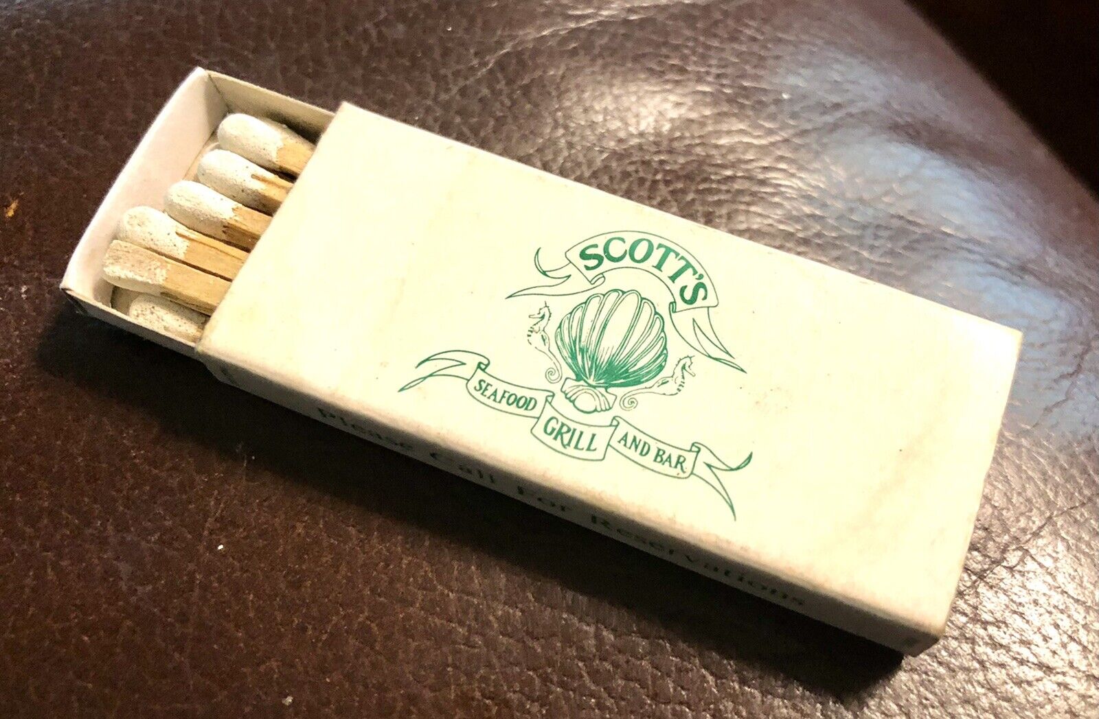 Scott’s Seafood Grill & Bar, Costa Mesa, CA, Full Unstruck Matchbox