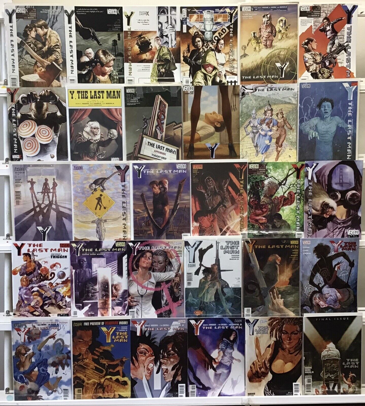 Y The Last Man Comic Book Lot Of 30