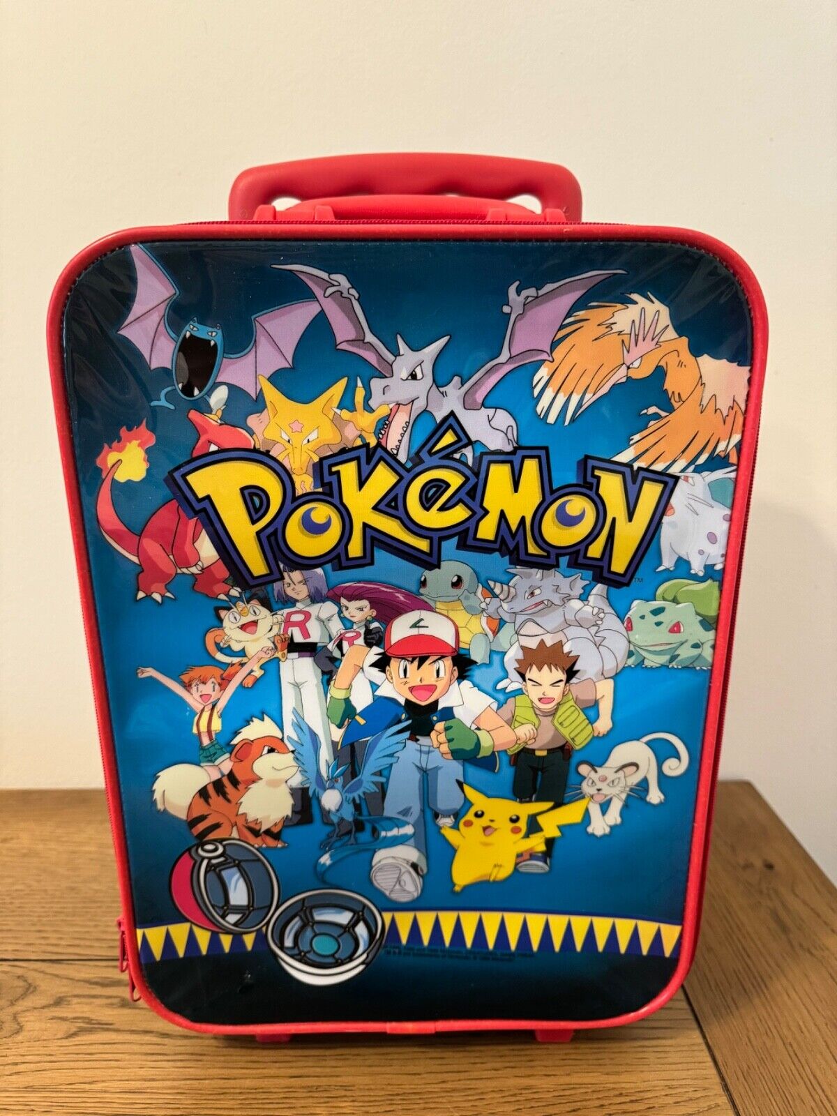 Pokemon Vintage Suitcase Vinyl 17’’ Tall Roller 1999 Game Freak Great Condition