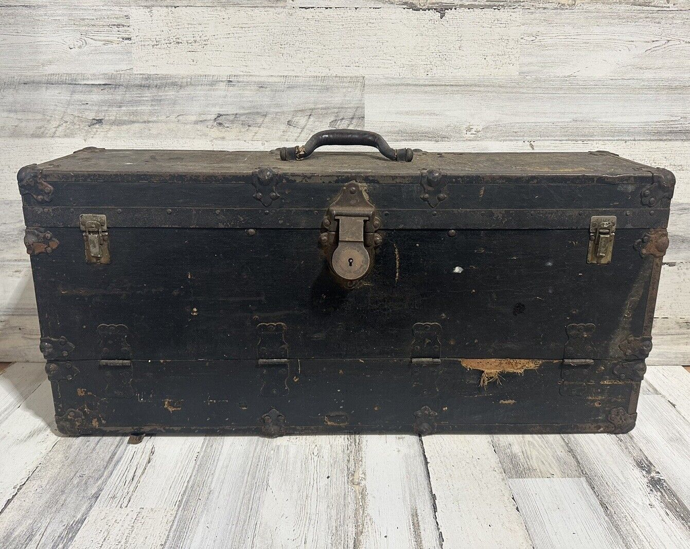 Vintage Wendell & Boers Carpenters Toolbox Portable Chest 33x15x8