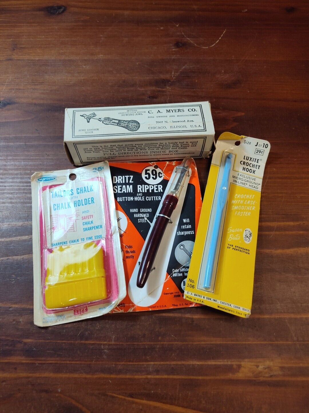 Lot of Vintage Misc Sewing/Knitting Tools, New Old Stock