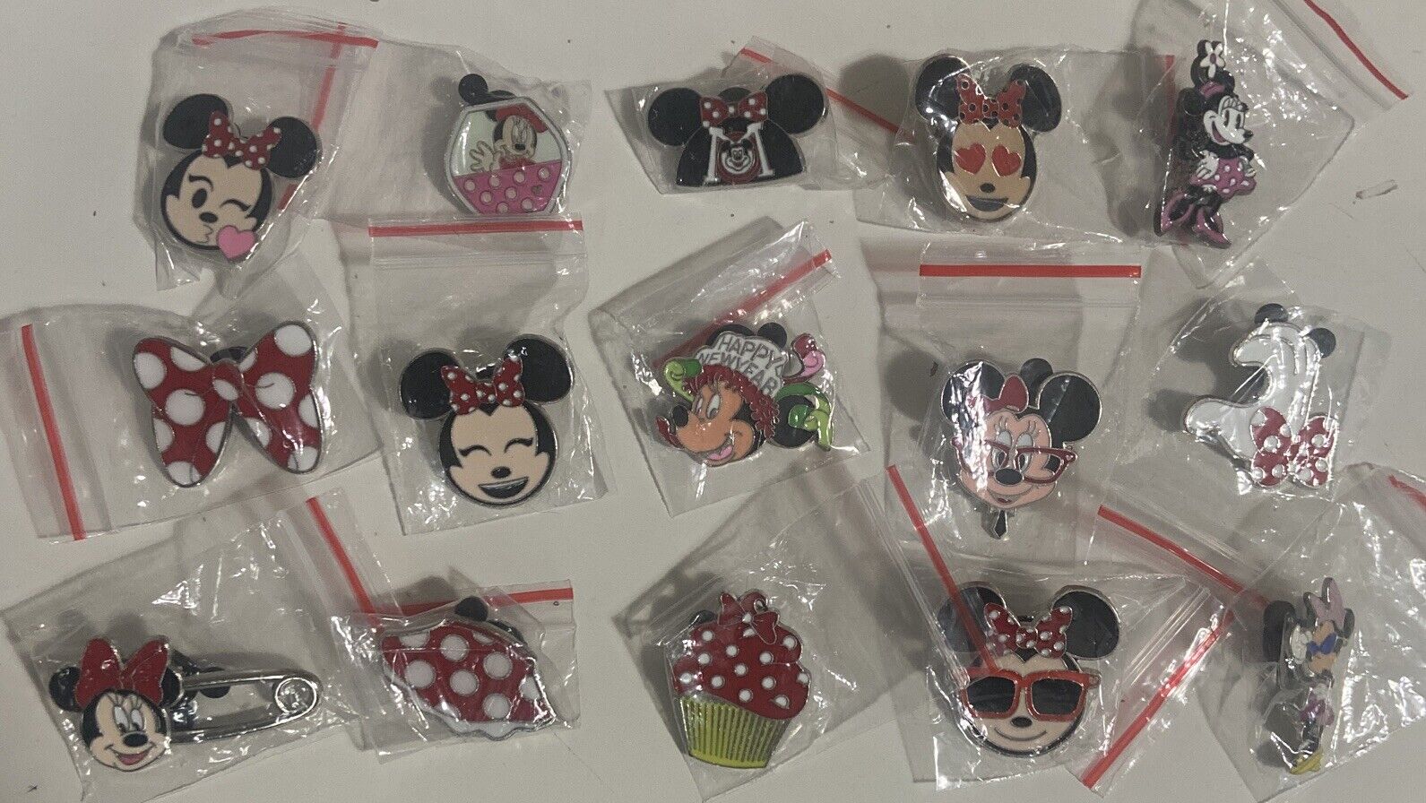 Disney Minnie Mouse Only Pins lot of 15