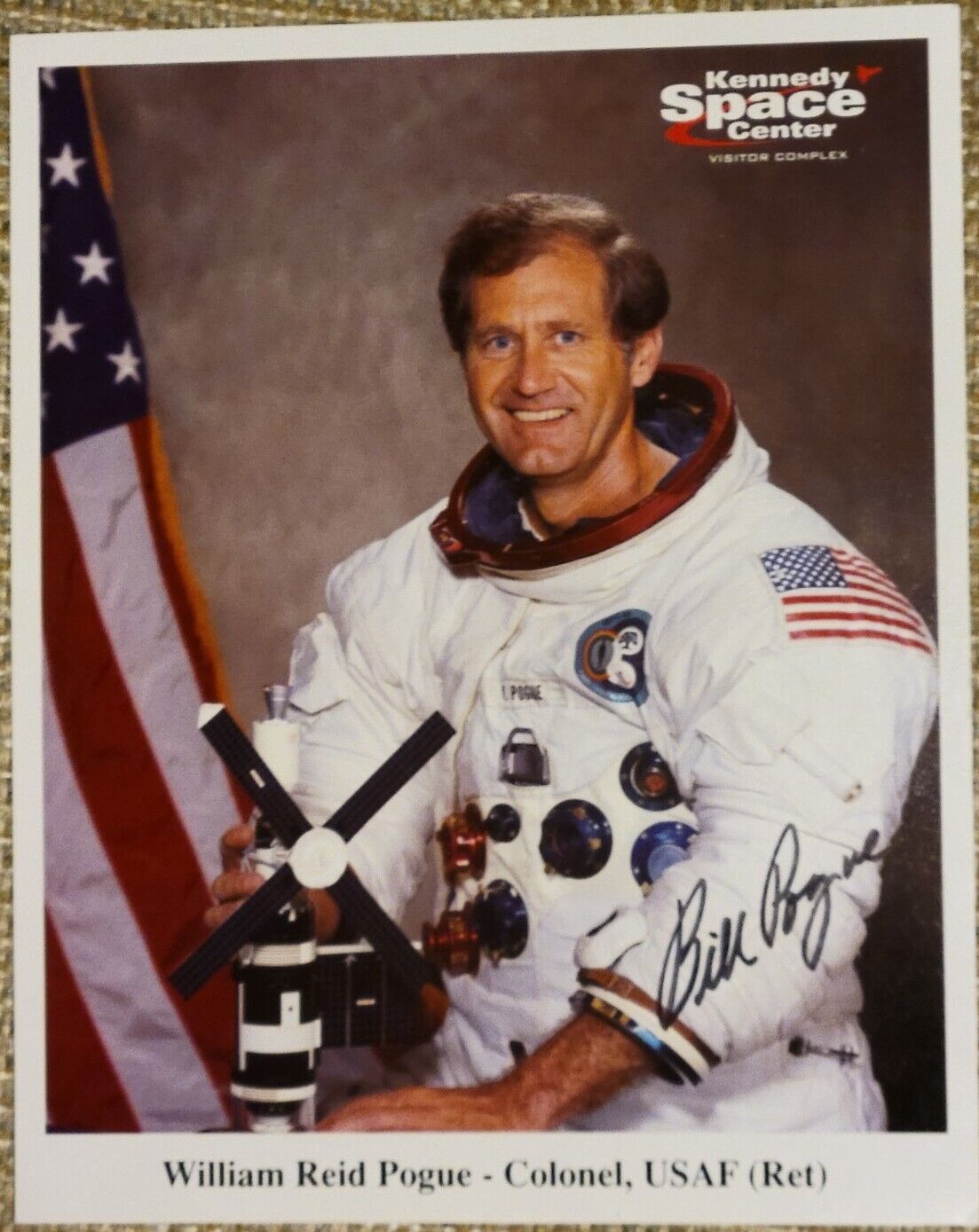 BILL POGUE (d.2014) hand signed NASA Photo SKYLAB 4 U.S. Astronaut Hall of Fame 