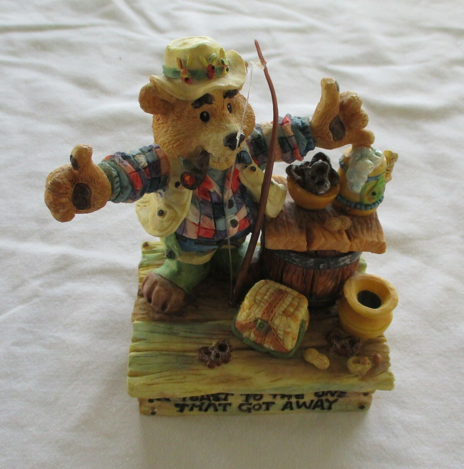 Enesco Moose Creek Crossing A Toast To The One That Got Away Vintage 1996 USED
