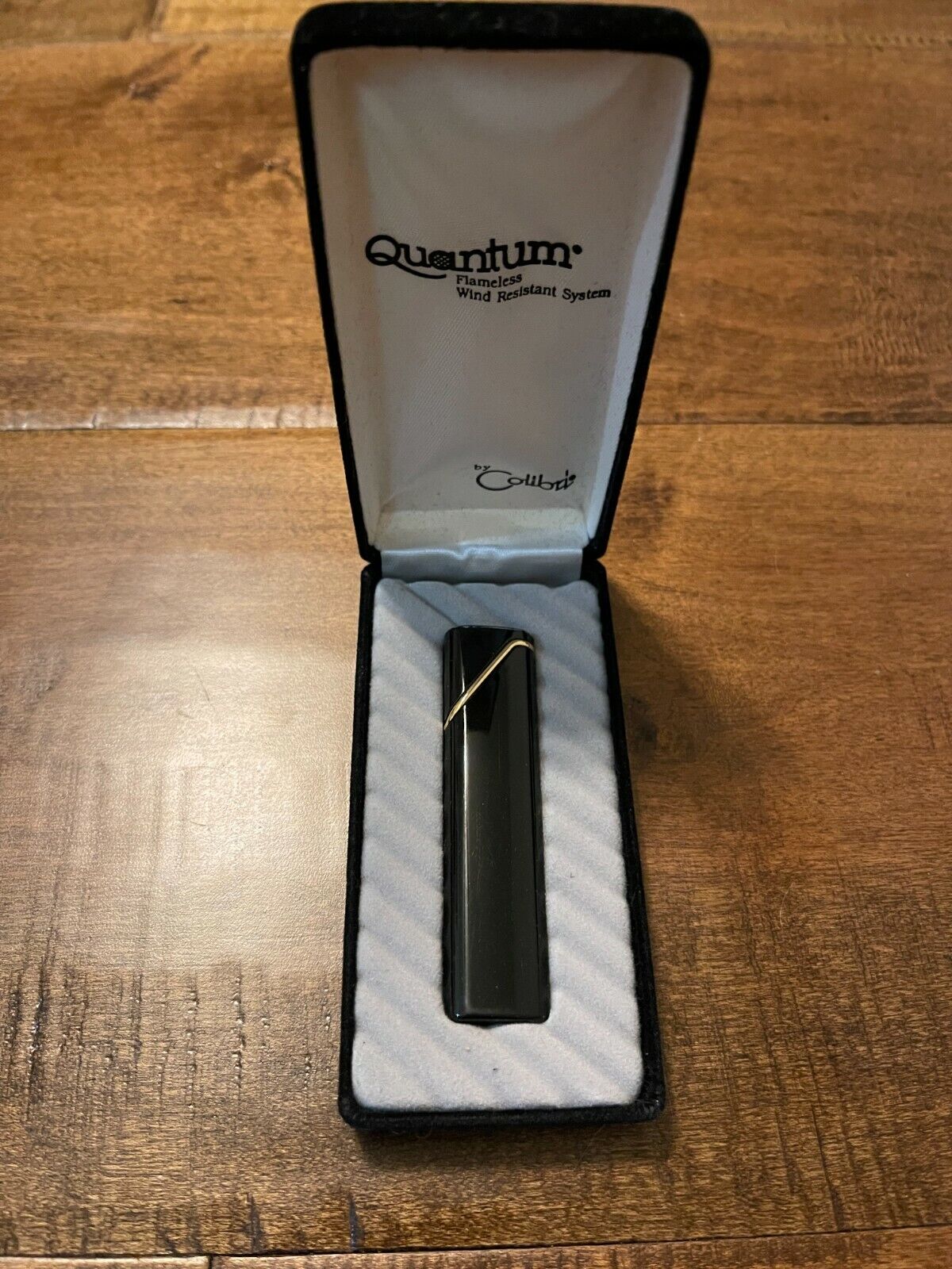Vtg Colibri Quantum Flameless Wind Resistant System Made in Japan Black Lighter