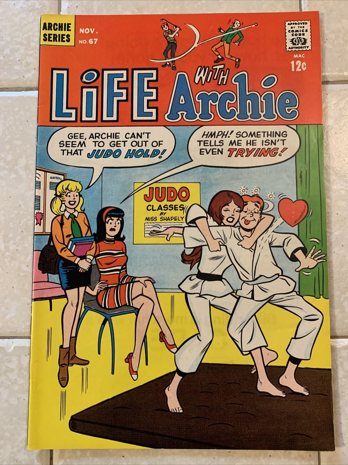 LIFE WITH ARCHIE #67 JUDO KARATE COVER ARCHIE COMICS 1967
