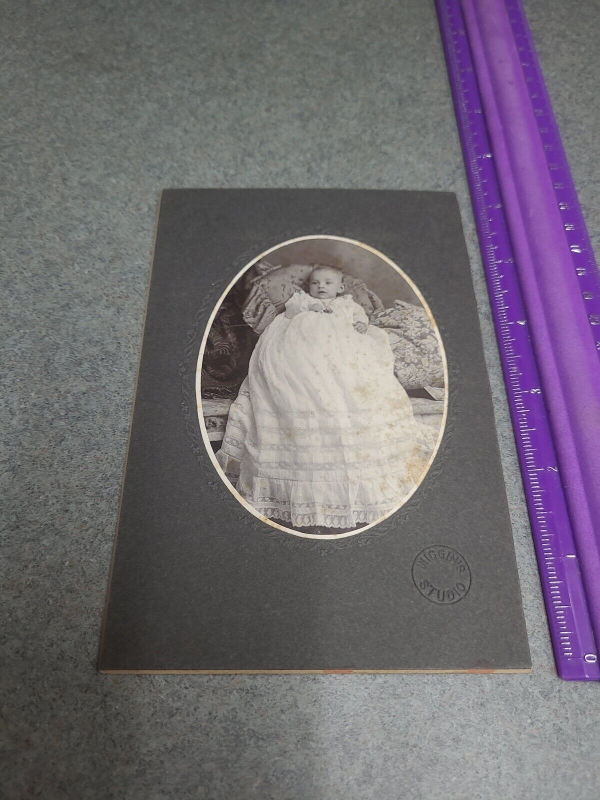 Antique Cabinet Card Photo 1900s 1800s Infant 10 Weeks Old