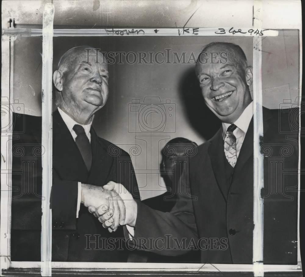 1956 Press Photo President Dwight Eisenhower & Herbert Hoover shake hands, CA