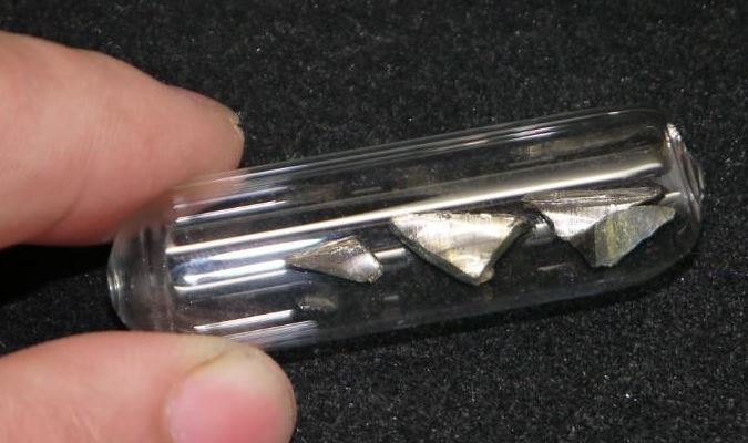 Europium EU Metal 99.99% 1 grams shiny pieces in ampoule under argon