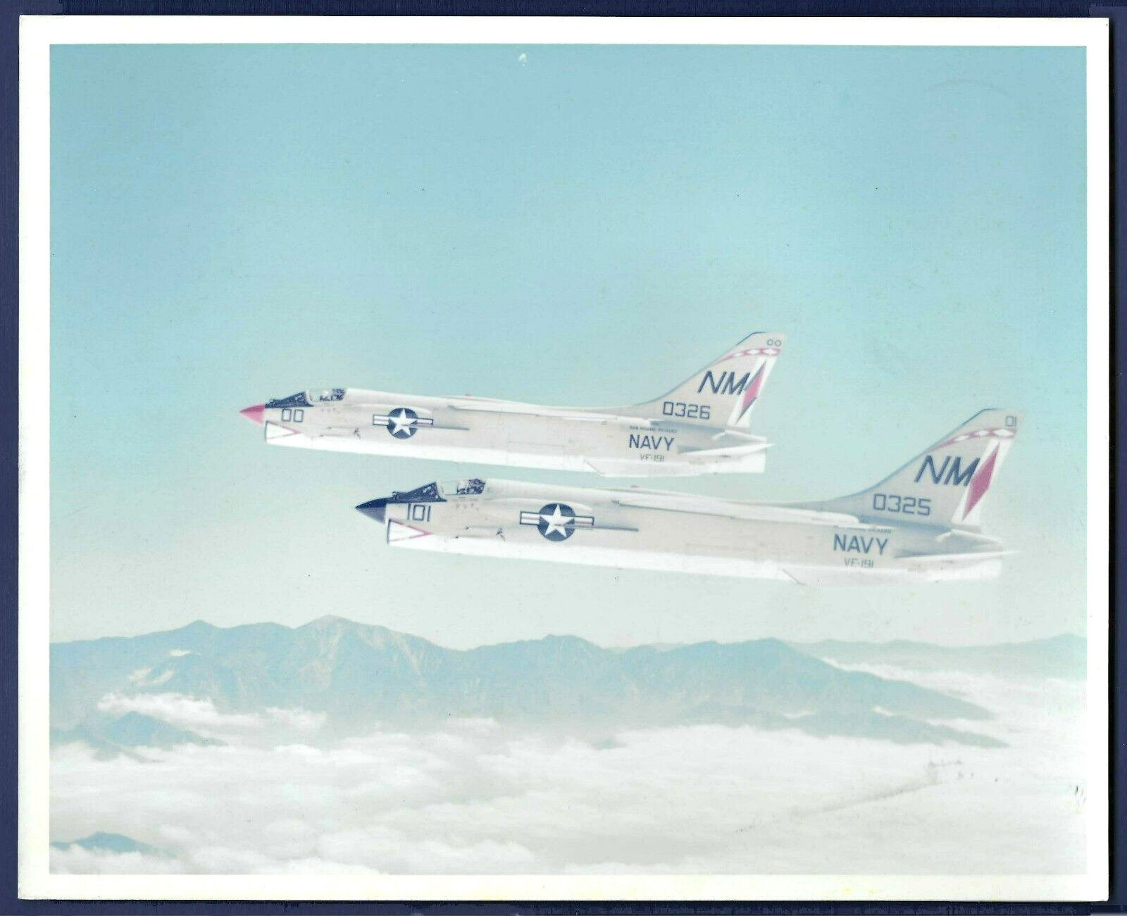 US Navy Vought F-8E Crusaders of VF-191 Satan\'s Kittens 8x10 Official USN Photo