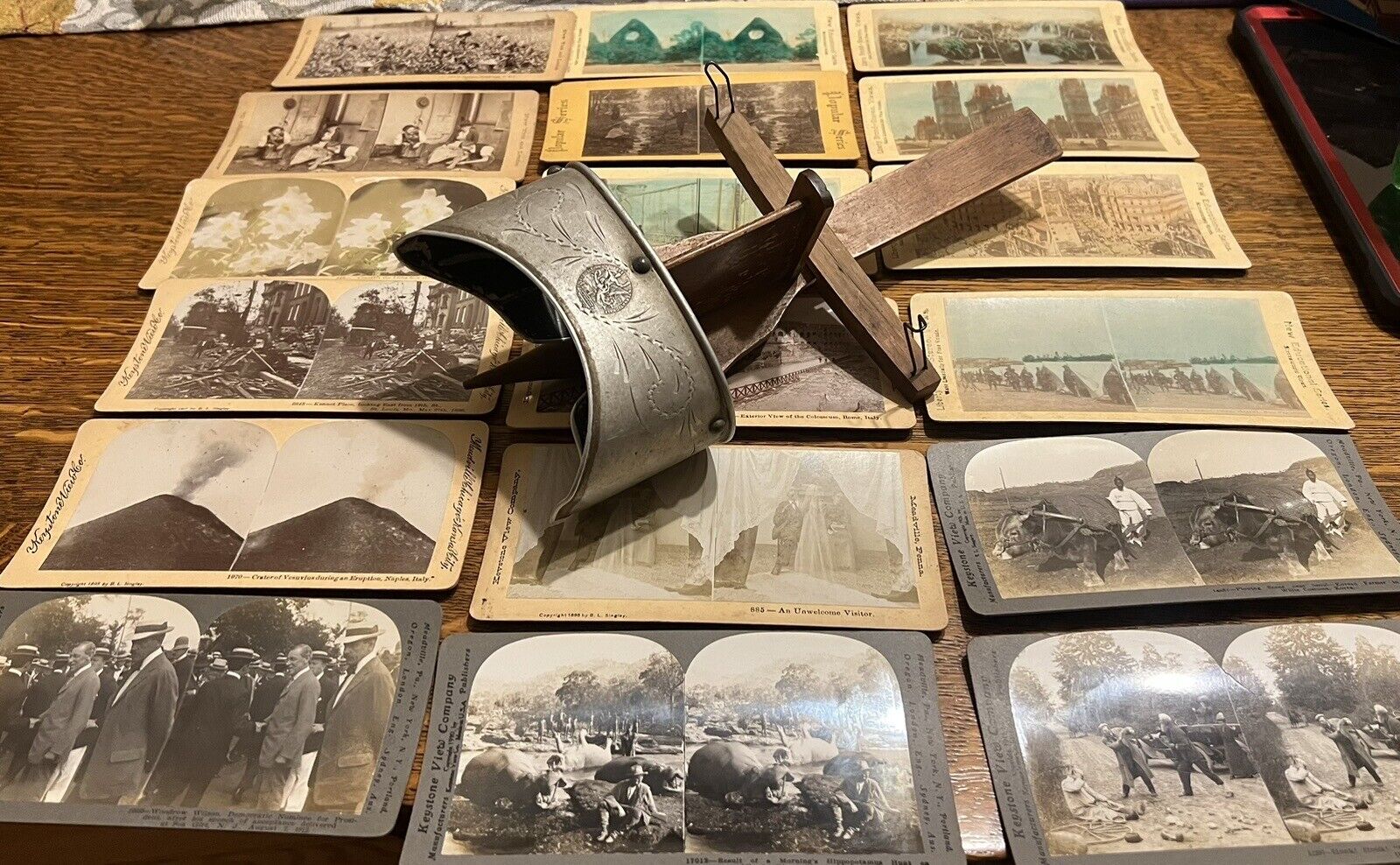 Exposition Universelle International 1900 With 18 Stereoscope Viewer Cards