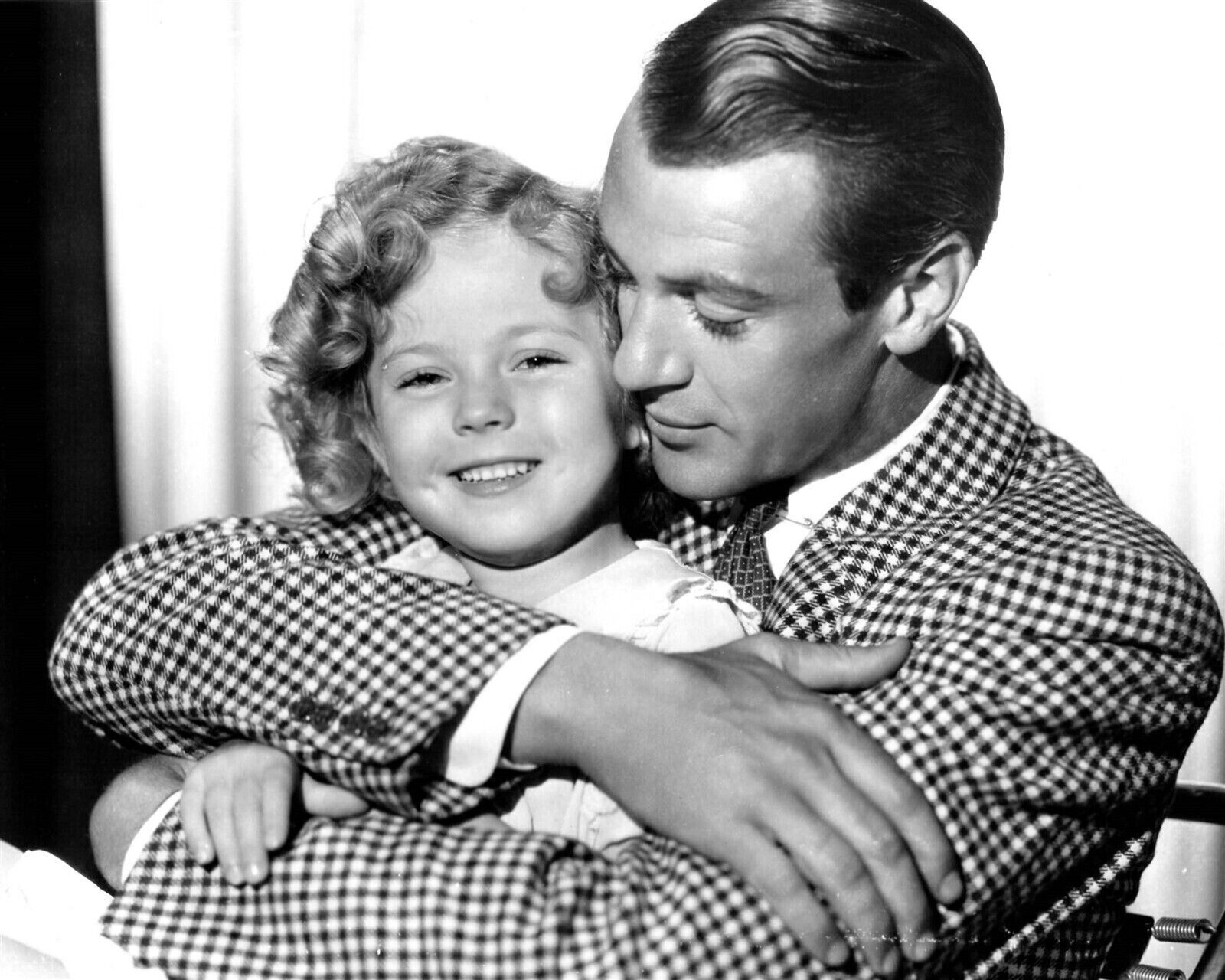 Now and Forever 1934 Gary Cooper hugs little Shirley Temple 5x7 inch photo