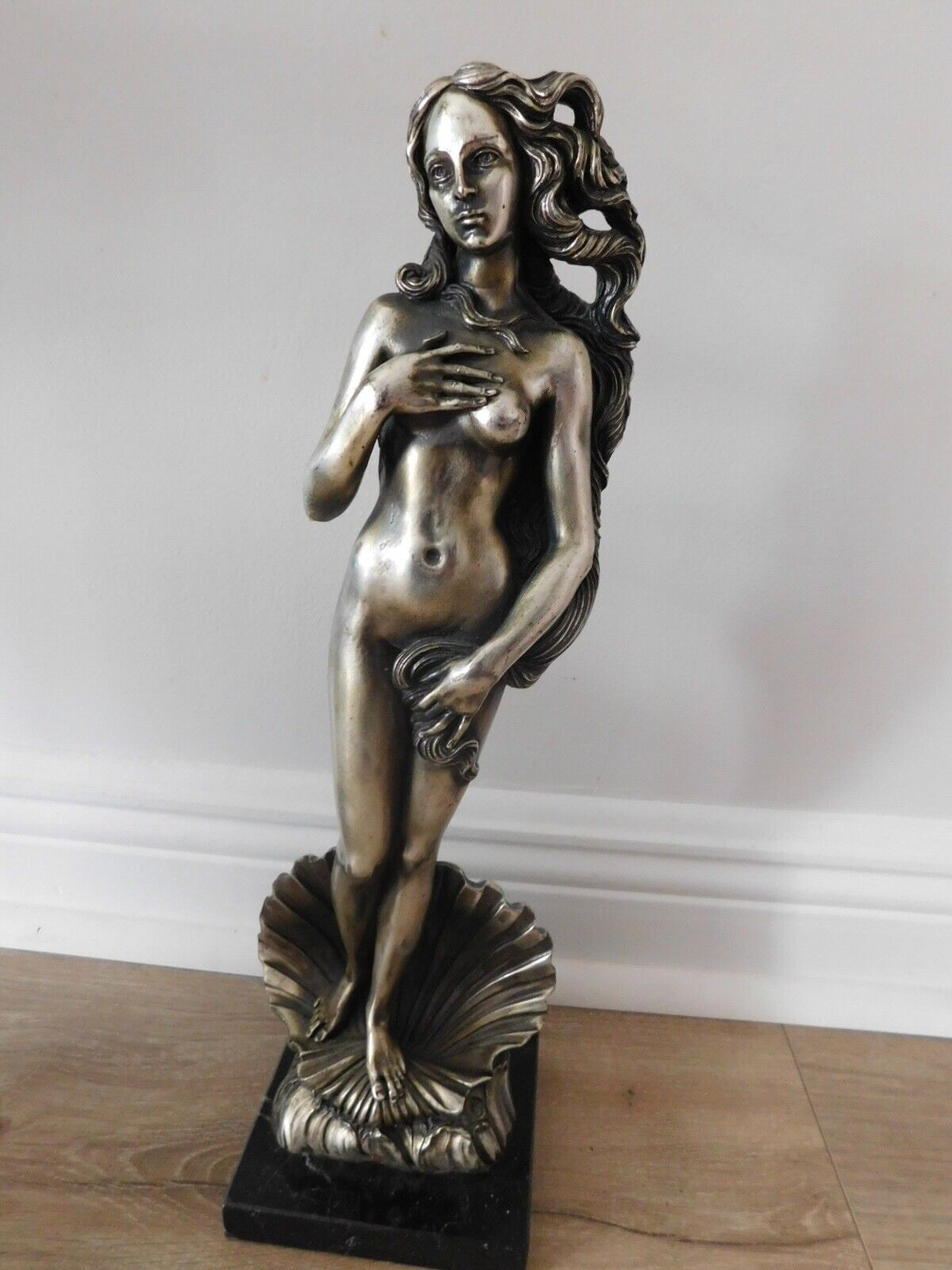 Vintage Italian A Giannelli 925 coated Sterling Aphrodite Venus Sculpture Spain