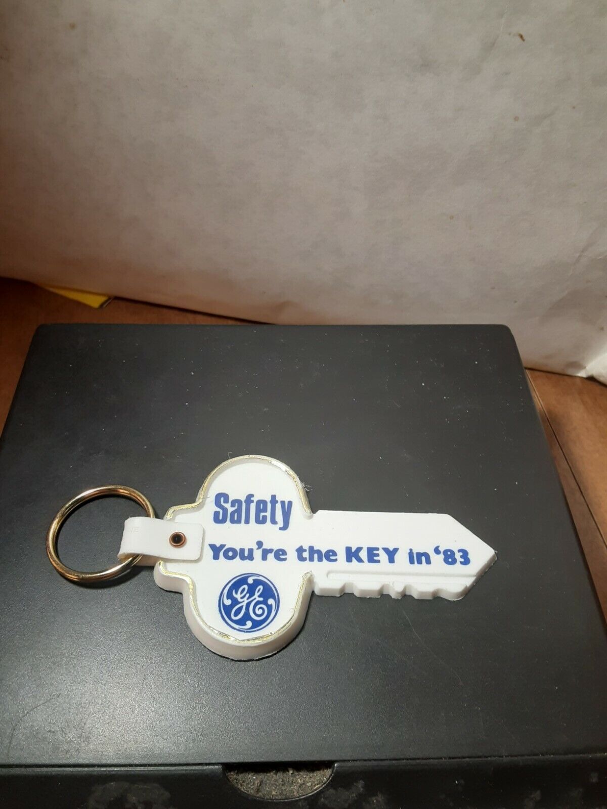 Vintage General Electric GE 1983 Safety You're the Key In 83 Keychain