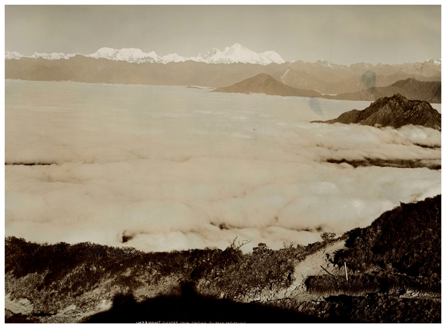 Thomas Paar, India, Mt Everest from Sandakphu Vintage Albumen Print Print Print Alb