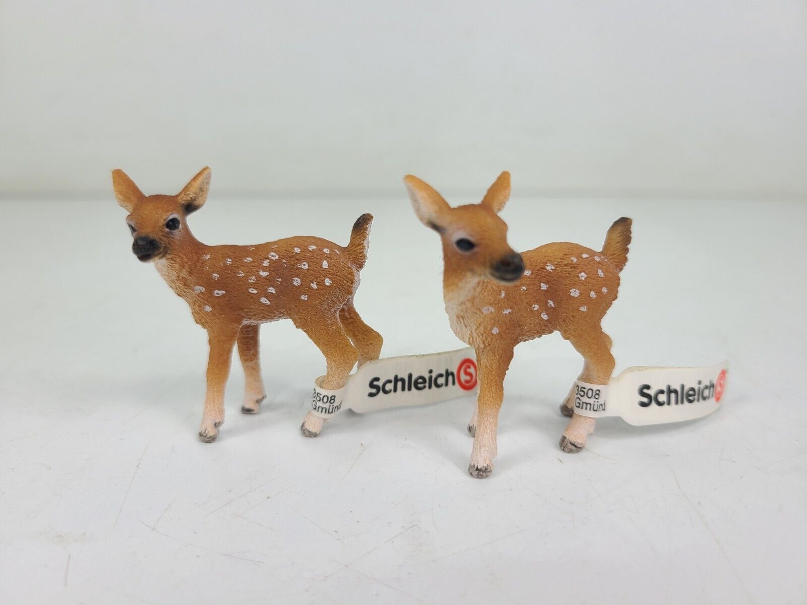 (NEW) Schleich WHITE TAIL DEER FAWN Spotted Figure 2013 Retired D-73527 Lot Of 2