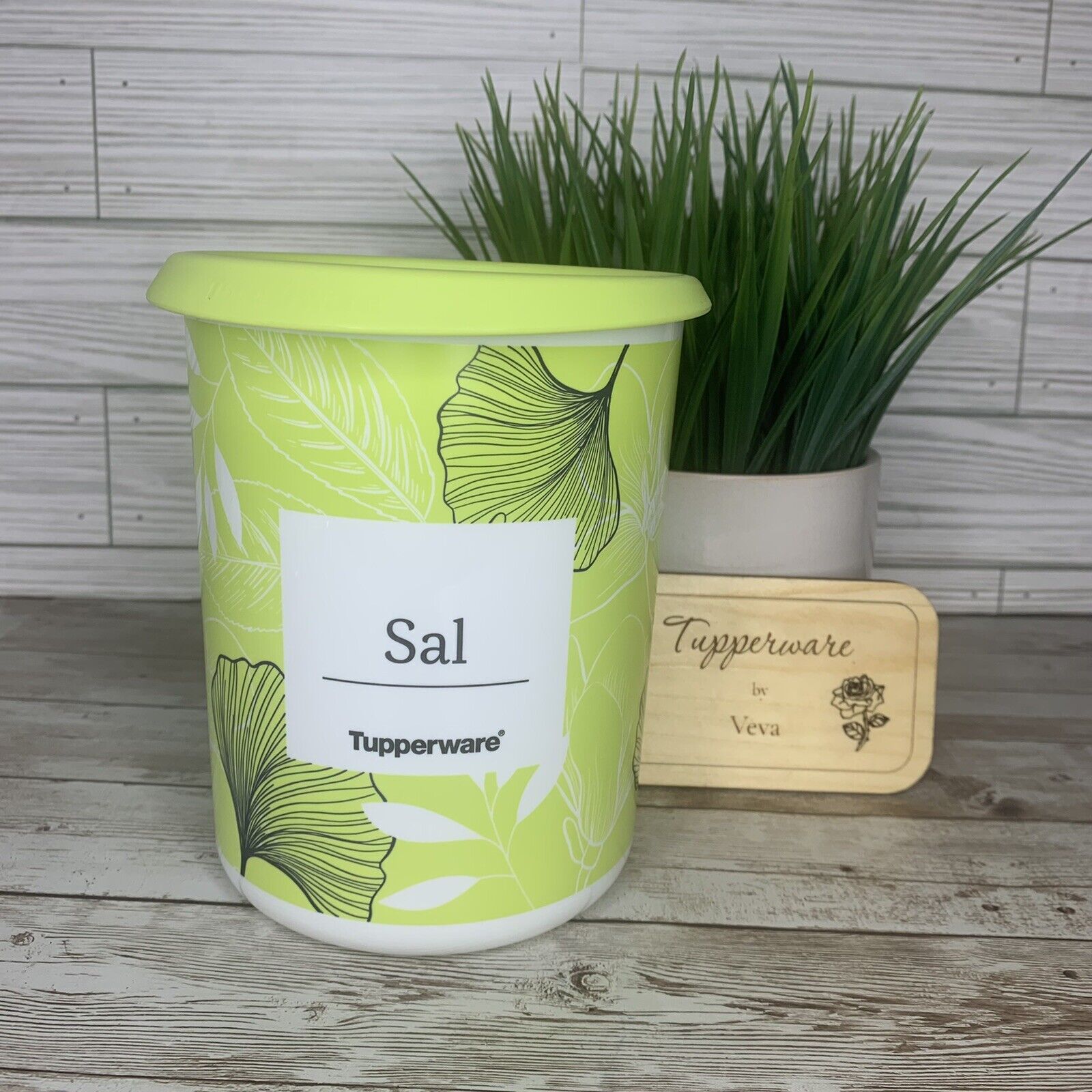 Tupperware one touch canister 1.25L  “sal” “salt”