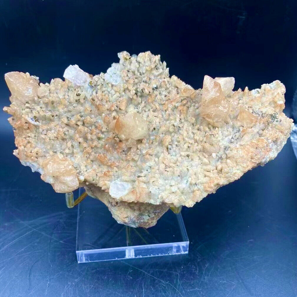 370G Beautiful  Natural White Calcite Quartz Crystal Cluster Mineral Specimen