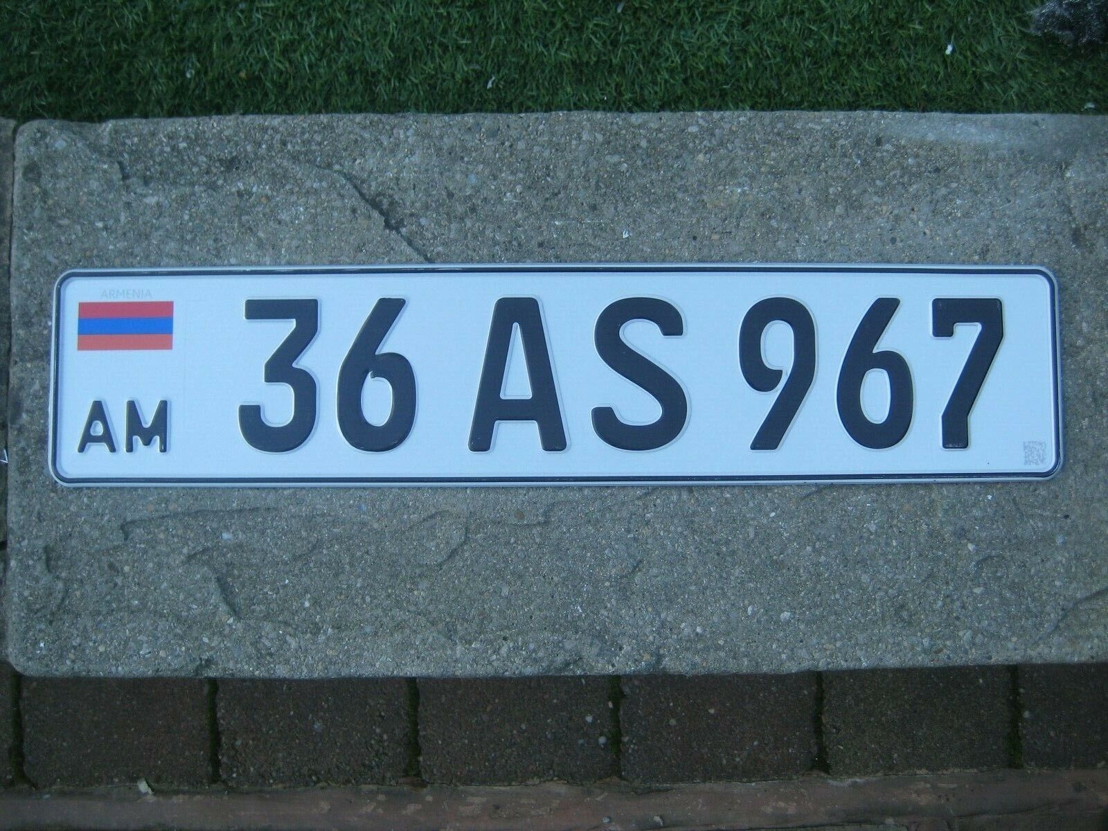 ARMENIA LORI WITH COUNTRY FLAG # 36 AS 967 WITH HOLOGRAM RARE LICENSE PLATE