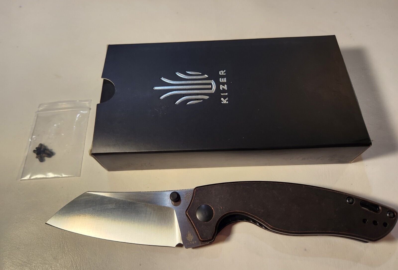 Kizer Azo Towser K Liner Lock Knife Purple V4593 New In Box Must be 18 to Buy