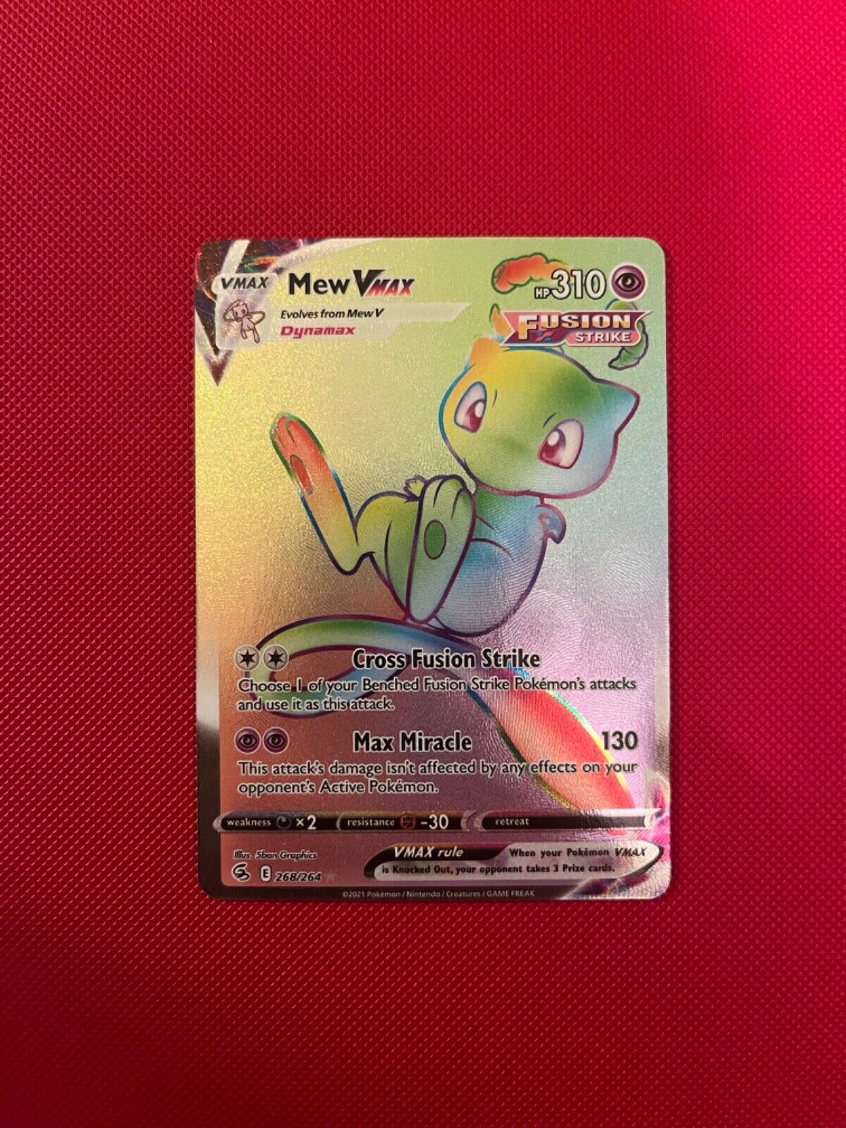Mew Vmax Rainbow Rare 268/264 Fusion Strike Pokemon Card