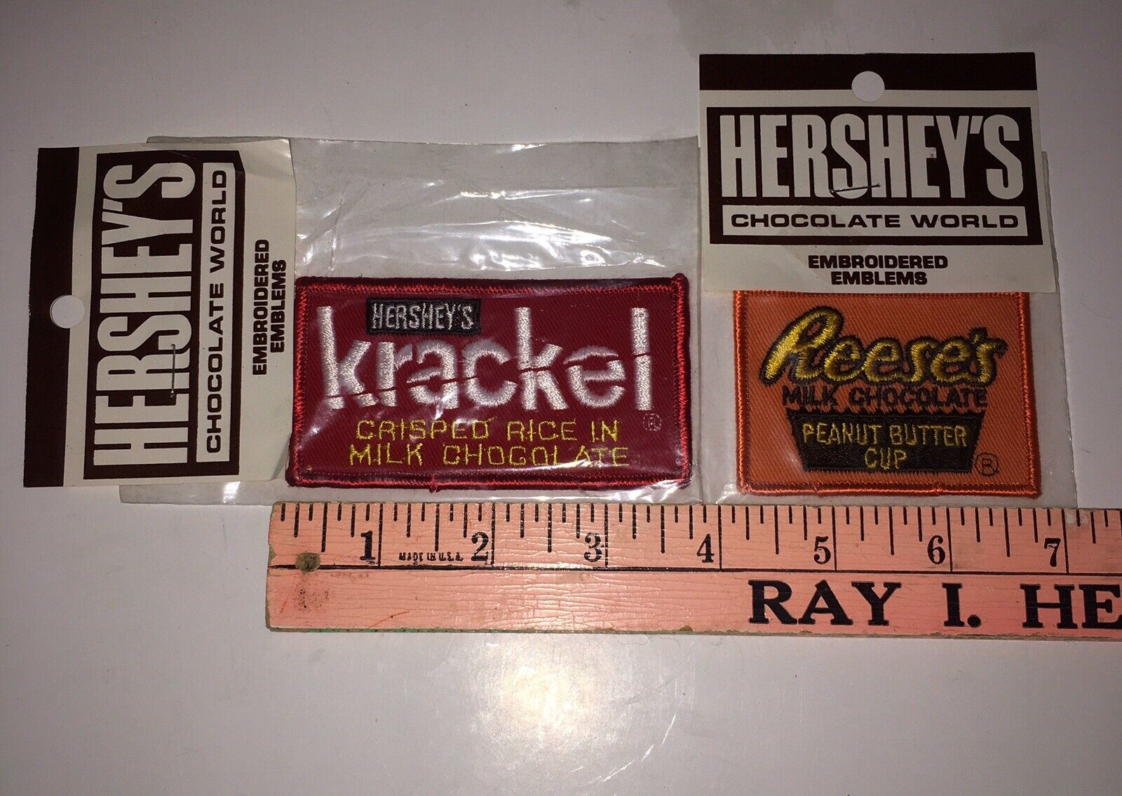 Vtg 1970s Hershey Krackel Reese's Souvenir Embroidered Patch Chocolate Park NIP