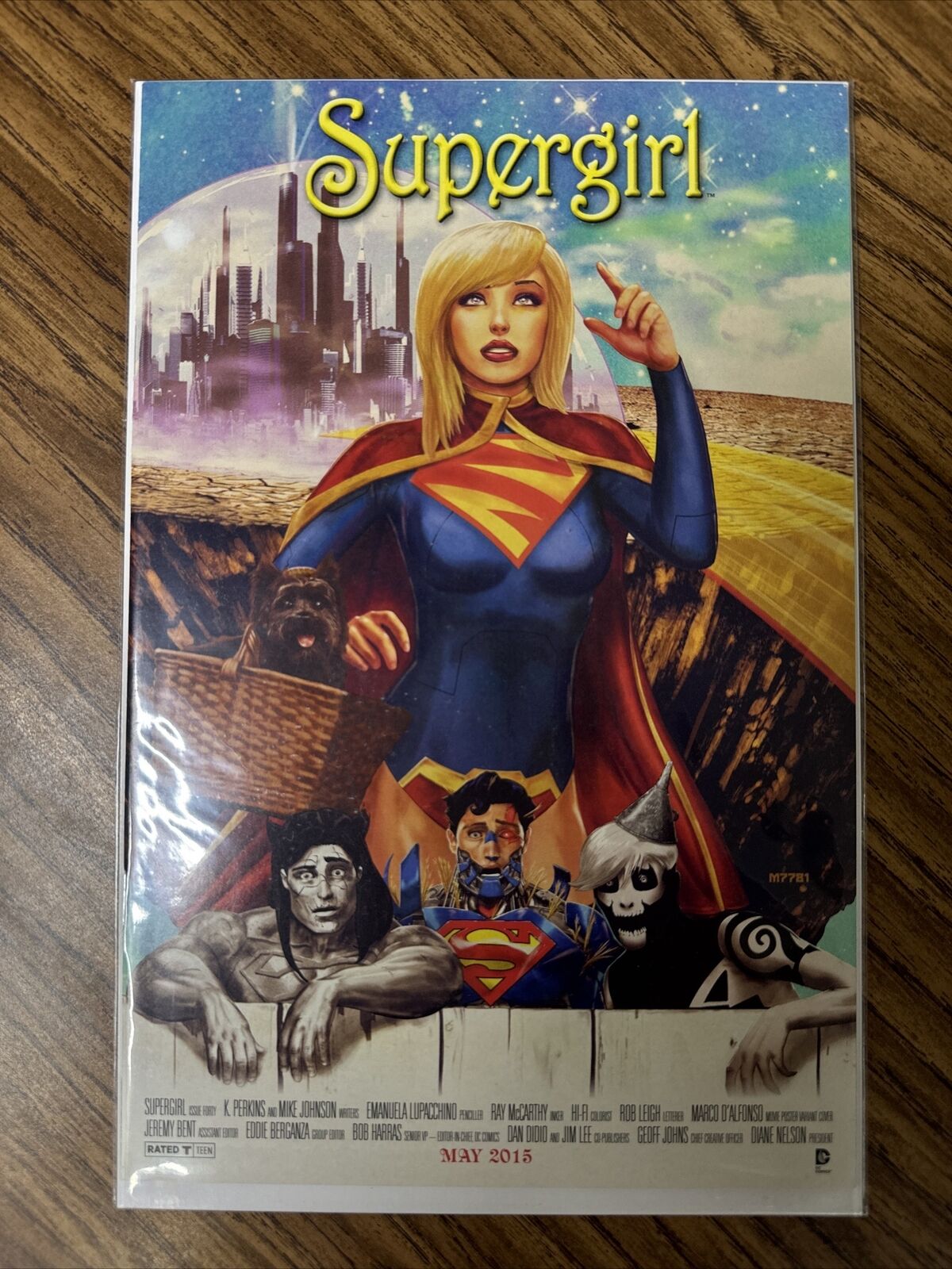 SUPERGIRL #40 Movie Poster Variant Cover. Higher Grade